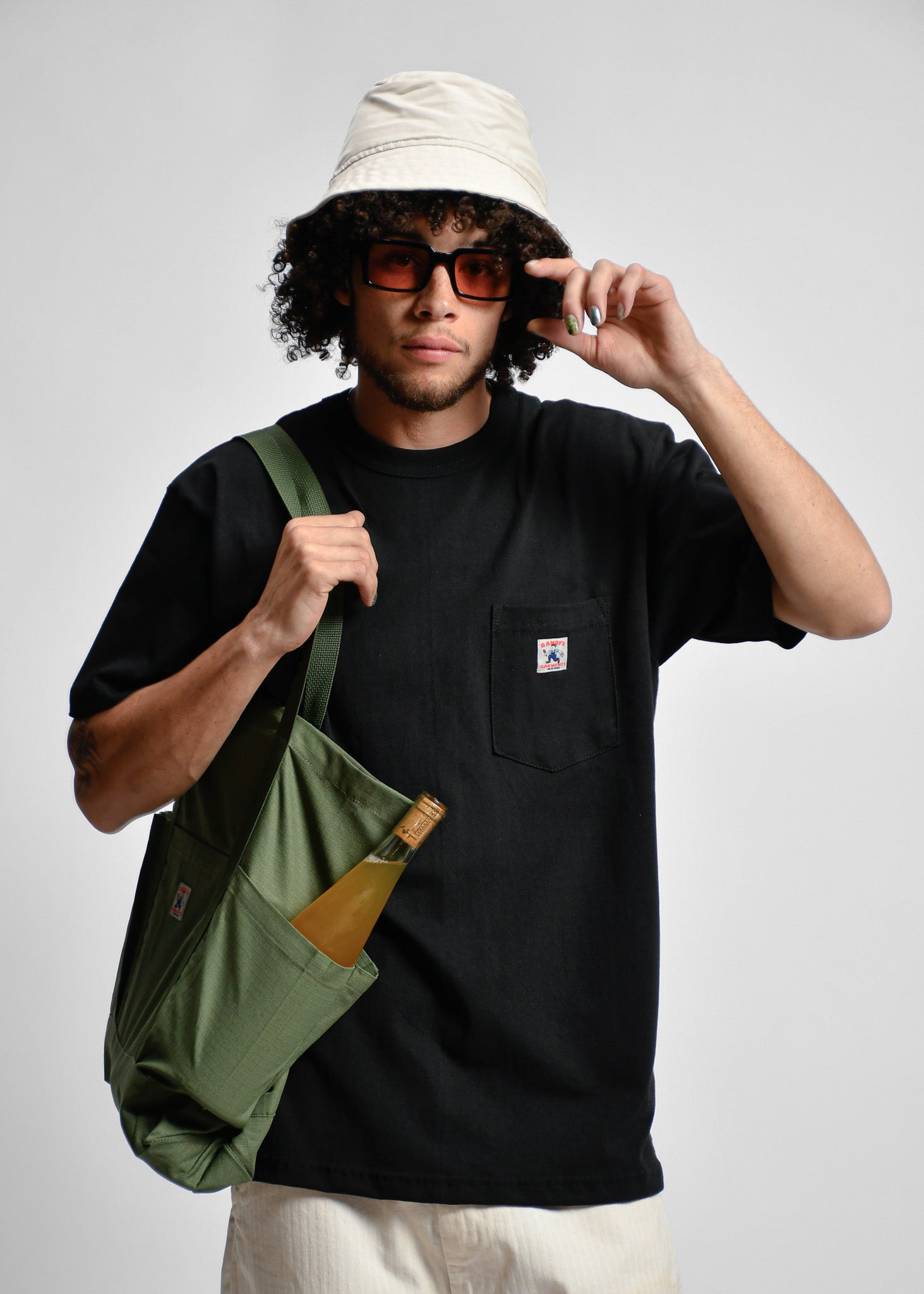 RANDY'S GARMENTS - TEE - POCKET LOGO - BLACK - TS001