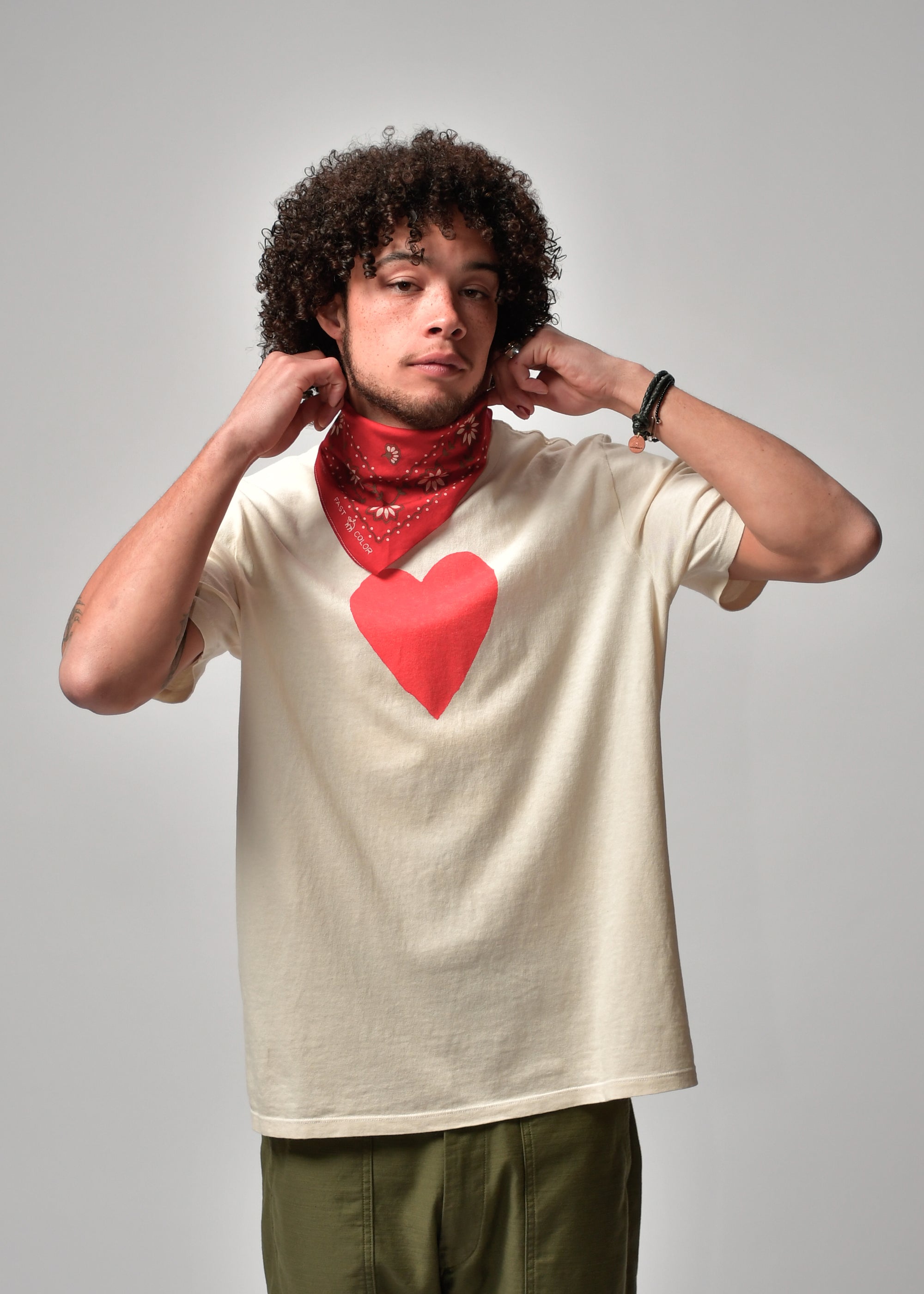 IMOGENE + WILLIE - GRAPHIC TEE - HEART - RED ON WHITE