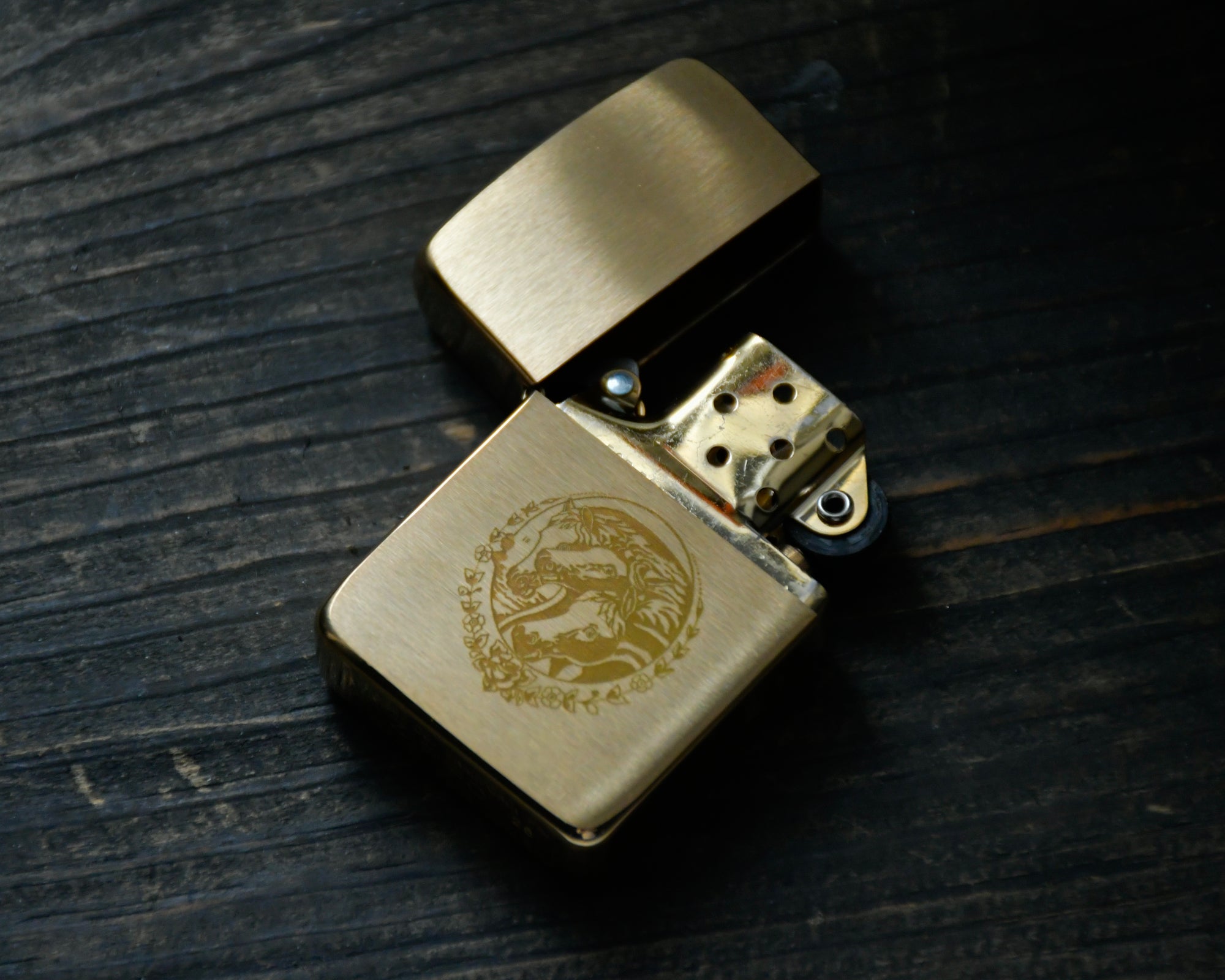 CURRICULUM - BRASS LIGHTER - PHARAOH'S HORSES