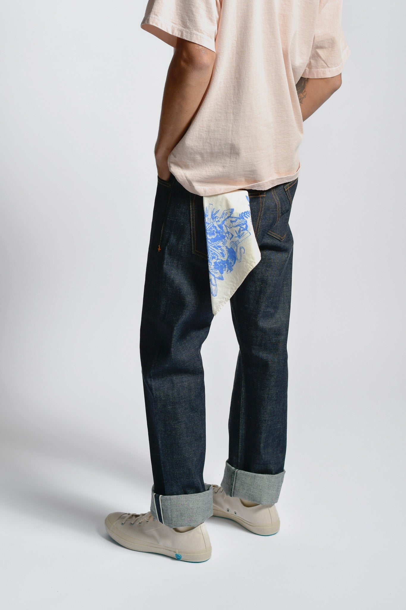IMOGENE + WILLIE - BANDANA - BLUE CERAMIC