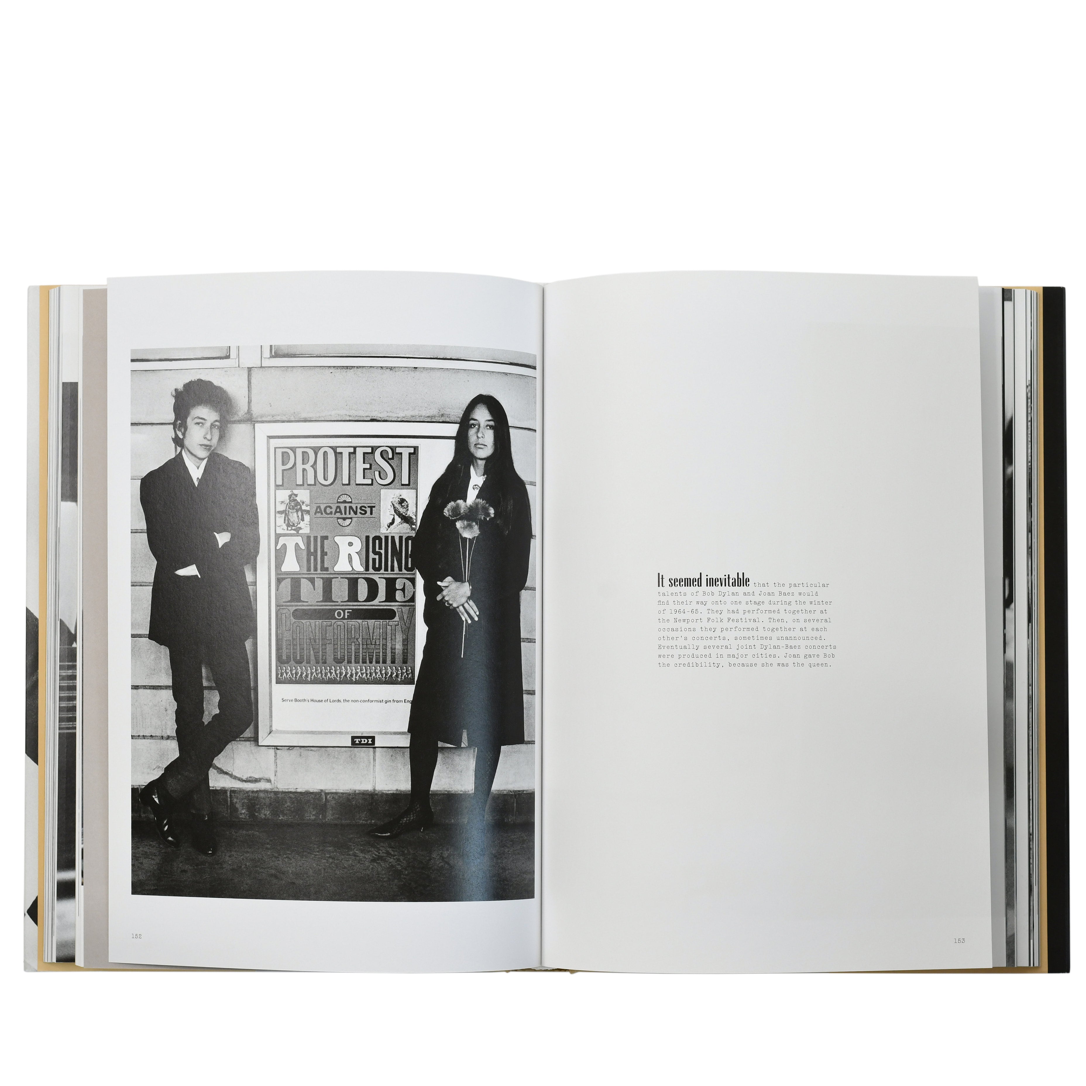 TASCHEN - BOB DYLAN - A YEAR AND A DAY BOOK
